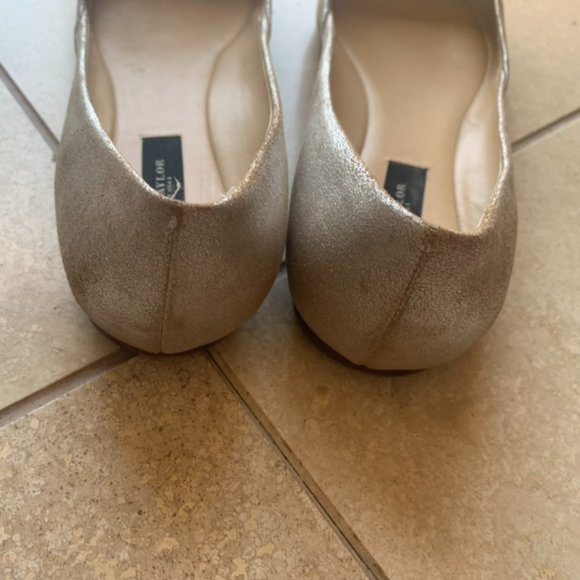 ANN TAYLOR SILVER/BLUSH LEATHER RUFFLE TOE BALLET FLATS - SZ 8M - Picture 3 of 6
